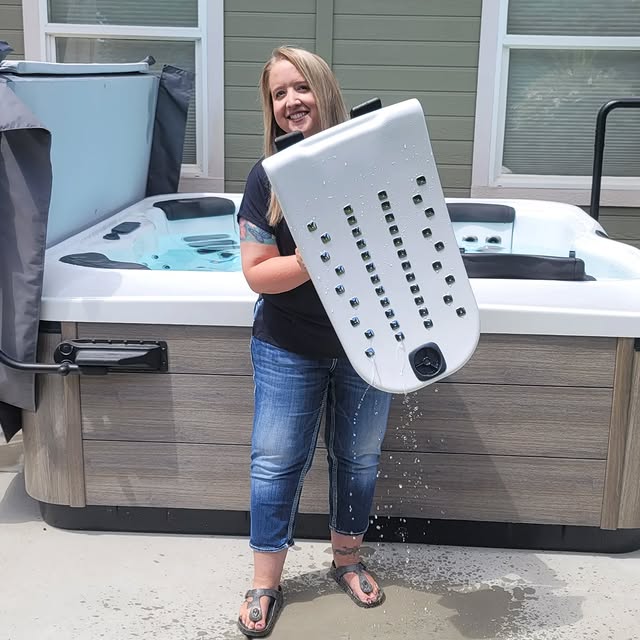 Shoreline Outdoor Living Depot LLC - Bullfrog Spas
