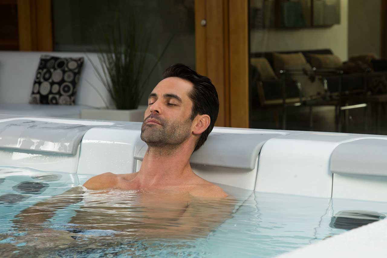 personal luxury hot tub