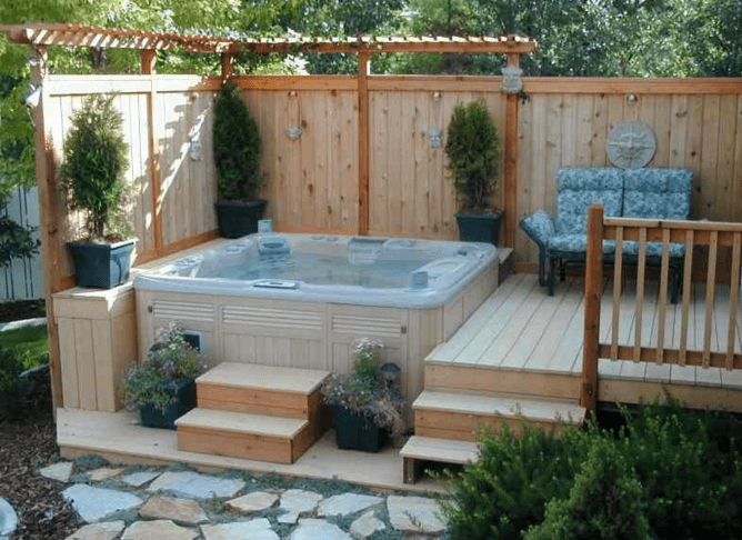 Hottub Deck for a Small Space